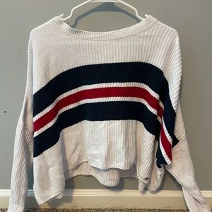 Hollister cropped sweater (Small)